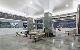 Apartamentos Canovas Del Castillo 24